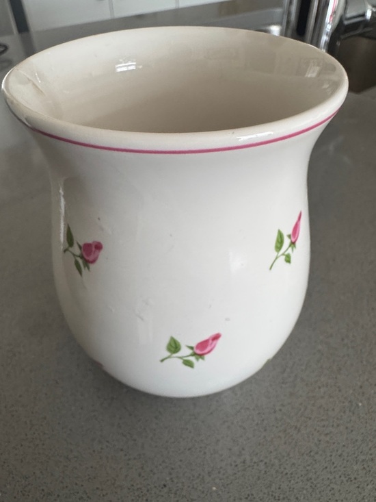 Teleflora Other - Telflora Porcelain Small Rosebud Vase